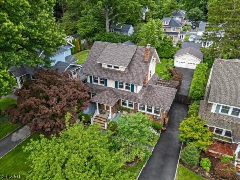 11 Windsor Place Montclair NJ 07043