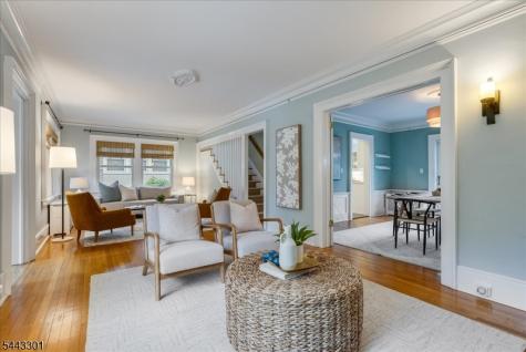 11 Windsor Place Montclair NJ 07043
