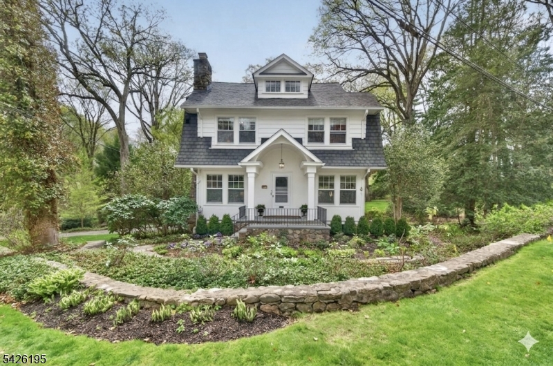 156 Pollard Road Mountain Lakes NJ 07046