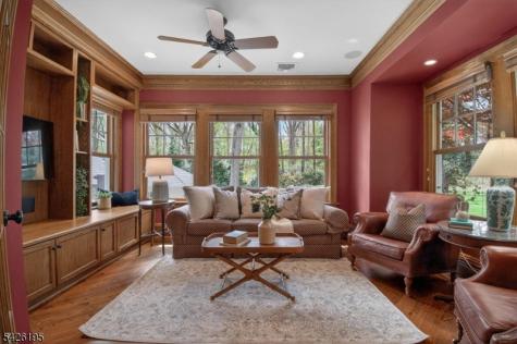 156 Pollard Road Mountain Lakes NJ 07046
