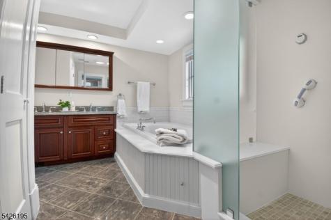 156 Pollard Road Mountain Lakes NJ 07046