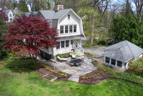 156 Pollard Road Mountain Lakes NJ 07046