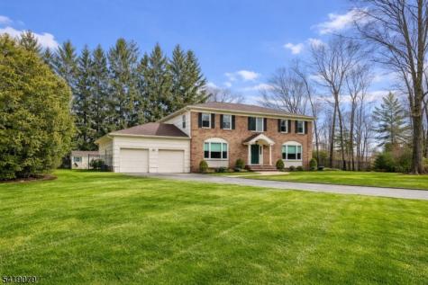 2 Barnstable Court Morris NJ 07960