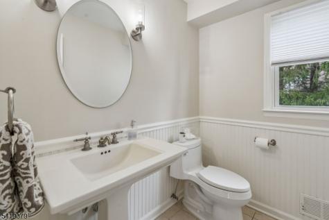2 Barnstable Court Morris NJ 07960