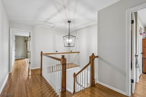 2 Barnstable Court Morris NJ 07960
