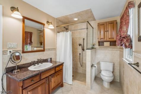 2 Barnstable Court Morris NJ 07960