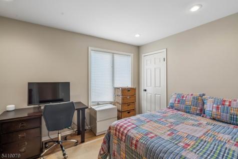 2 Barnstable Court Morris NJ 07960