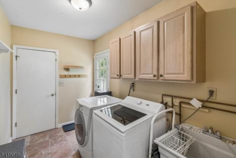2 Barnstable Court Morris NJ 07960