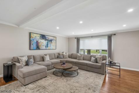 2 Barnstable Court Morris NJ 07960