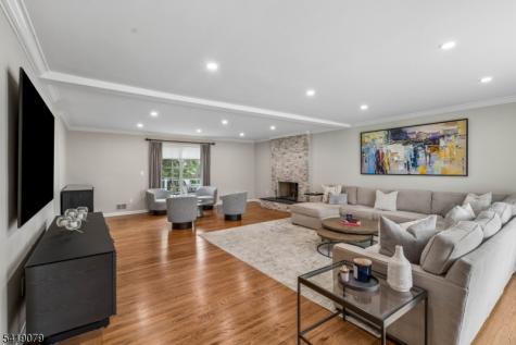 2 Barnstable Court Morris NJ 07960