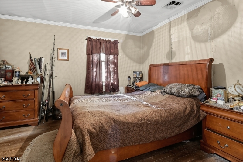 32 Northwestern Trail Hopatcong NJ 07843
