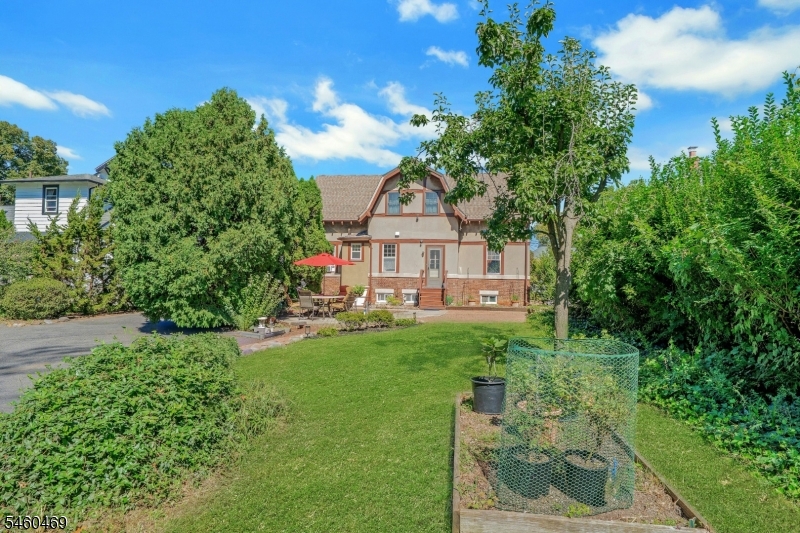 85 Spring Valley Avenue Hackensack NJ 07601
