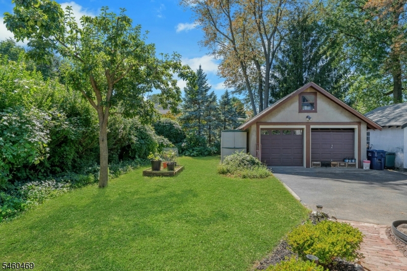 85 Spring Valley Avenue Hackensack NJ 07601