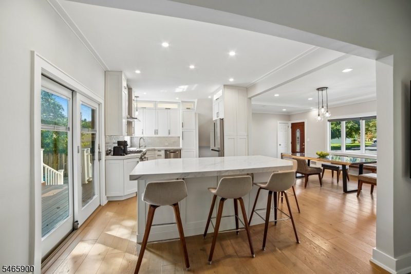 20 Emerson Drive Livingston NJ 07039