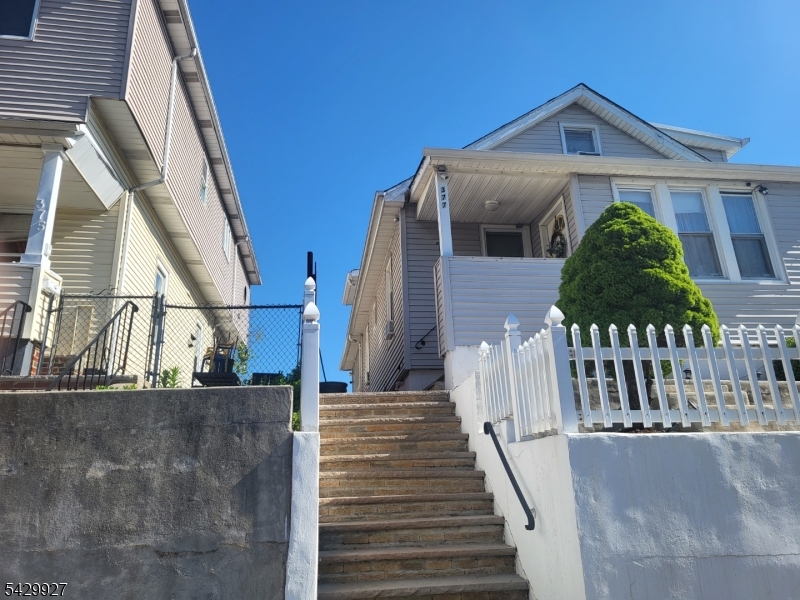 377 5TH Avenue Paterson NJ 07514