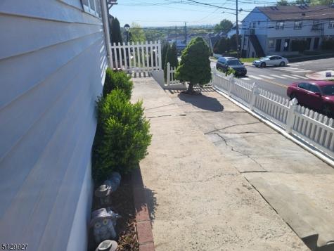 377 5TH Avenue Paterson NJ 07514