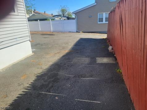 377 5TH Avenue Paterson NJ 07514
