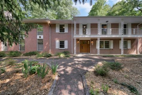 29 Brook Drive Watchung NJ 07069