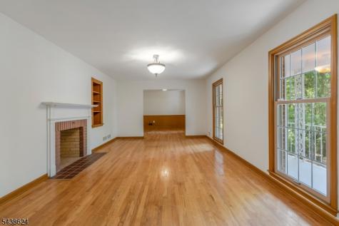 29 Brook Drive Watchung NJ 07069