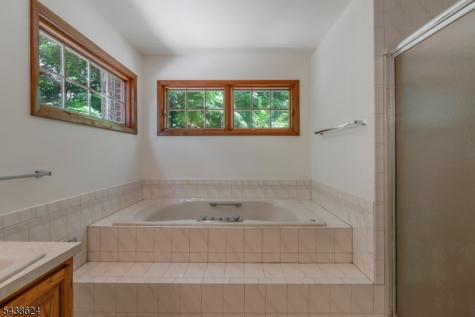 29 Brook Drive Watchung NJ 07069