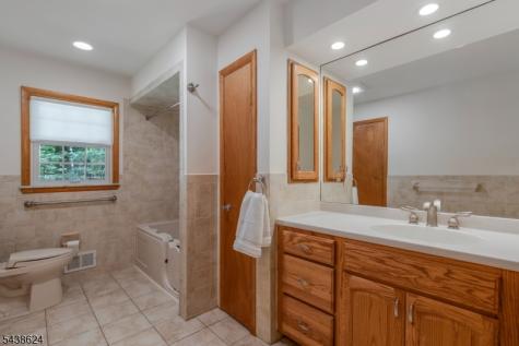29 Brook Drive Watchung NJ 07069