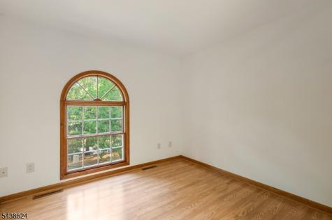 29 Brook Drive Watchung NJ 07069