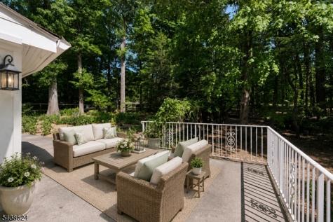 29 Brook Drive Watchung NJ 07069