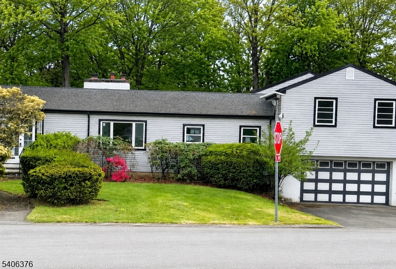 55 Rock Spring Avenue West Orange NJ 07052