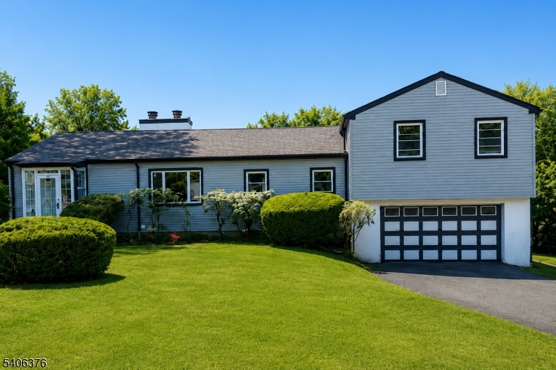 55 Rock Spring Avenue West Orange NJ 07052