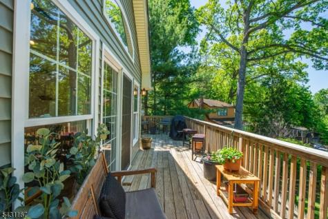 44 Sunset Trail Sparta NJ 07871