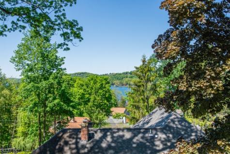 44 Sunset Trail Sparta NJ 07871