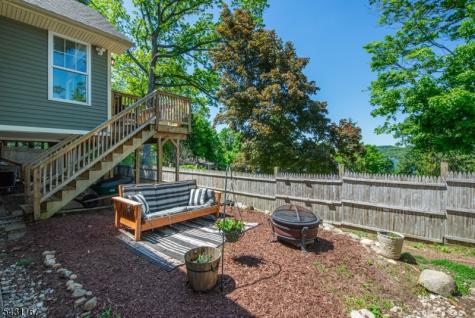 44 Sunset Trail Sparta NJ 07871