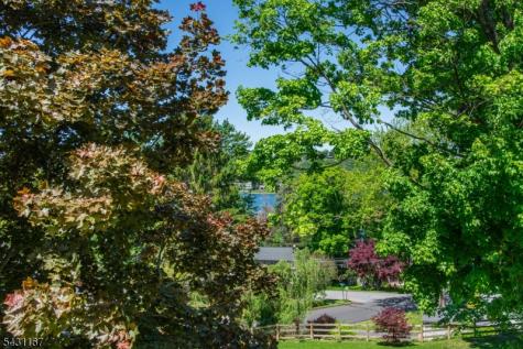 44 Sunset Trail Sparta NJ 07871