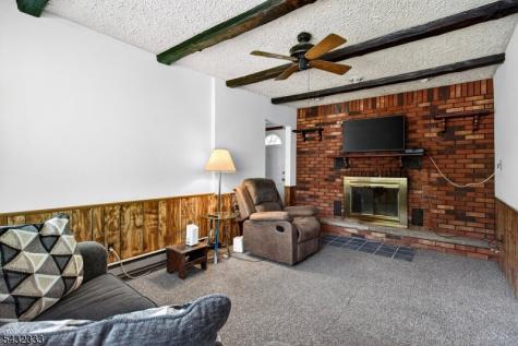 153 Ellen Street Franklin NJ 08873