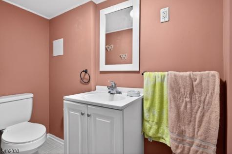153 Ellen Street Franklin NJ 08873