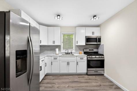 153 Ellen Street Franklin NJ 08873