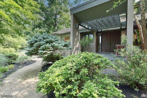 24 Beverly Road West Orange NJ 07052