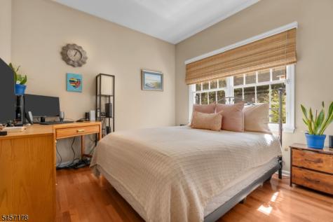 4 Mcmanus Drive Bridgewater NJ 08807