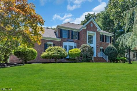 4 Mcmanus Drive Bridgewater NJ 08807
