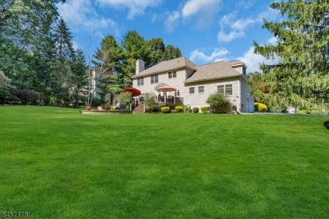 4 Mcmanus Drive Bridgewater NJ 08807
