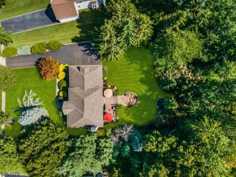 4 Mcmanus Drive Bridgewater NJ 08807