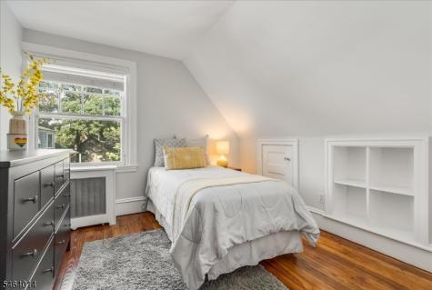 298 Ridgewood Avenue Glen Ridge Boro NJ 07028