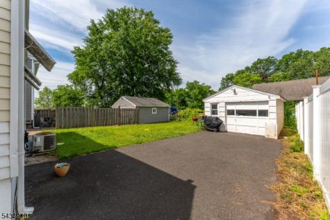 210 Buchanan Street Linden NJ 07036