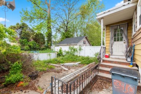 230 Aldene Road Roselle NJ 07203
