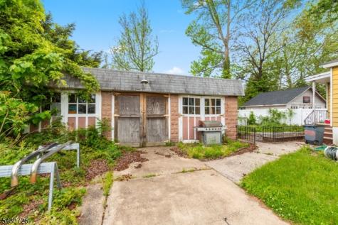 230 Aldene Road Roselle NJ 07203