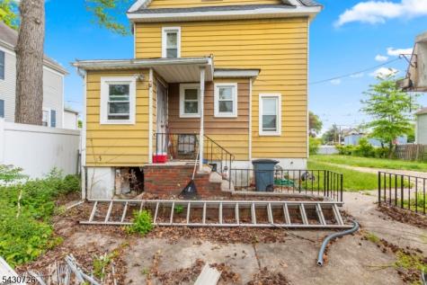 230 Aldene Road Roselle NJ 07203