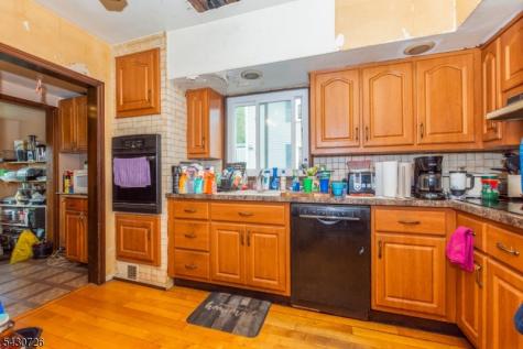 230 Aldene Road Roselle NJ 07203