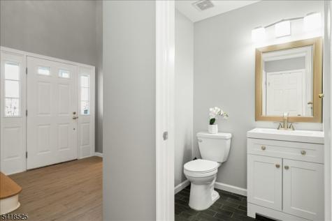 3 Magnolia Court Roxbury NJ 07876