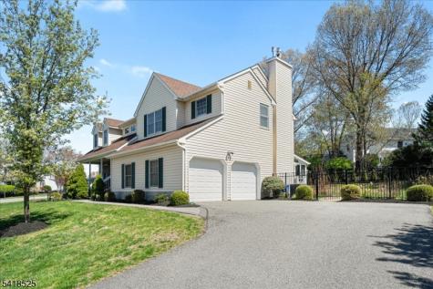 3 Magnolia Court Roxbury NJ 07876