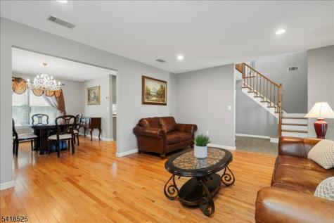 3 Magnolia Court Roxbury NJ 07876